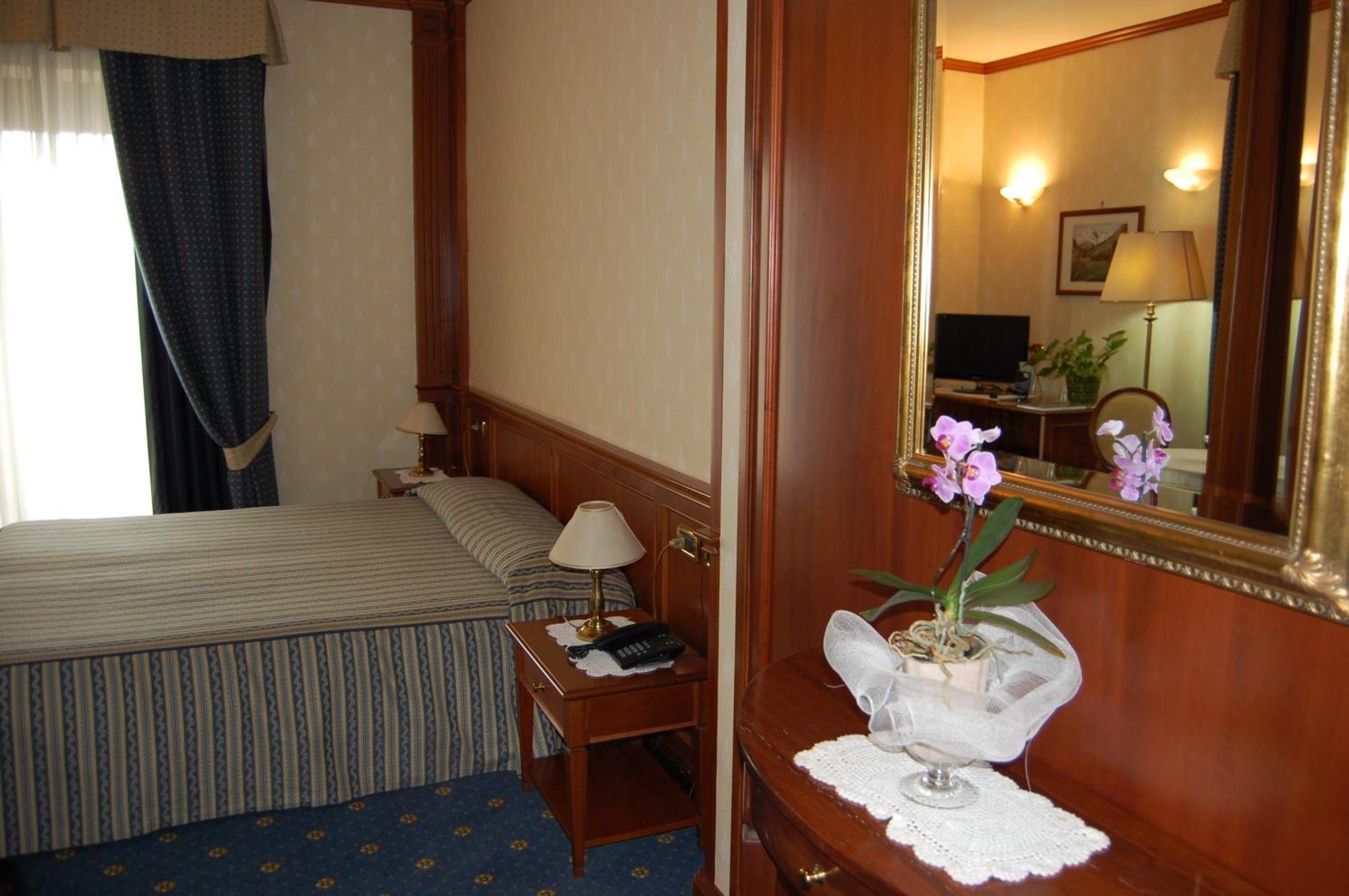 Hotel Olympic Saint-Vincent Kamer foto