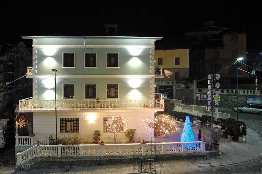 Hotel Olympic Saint-Vincent Buitenkant foto